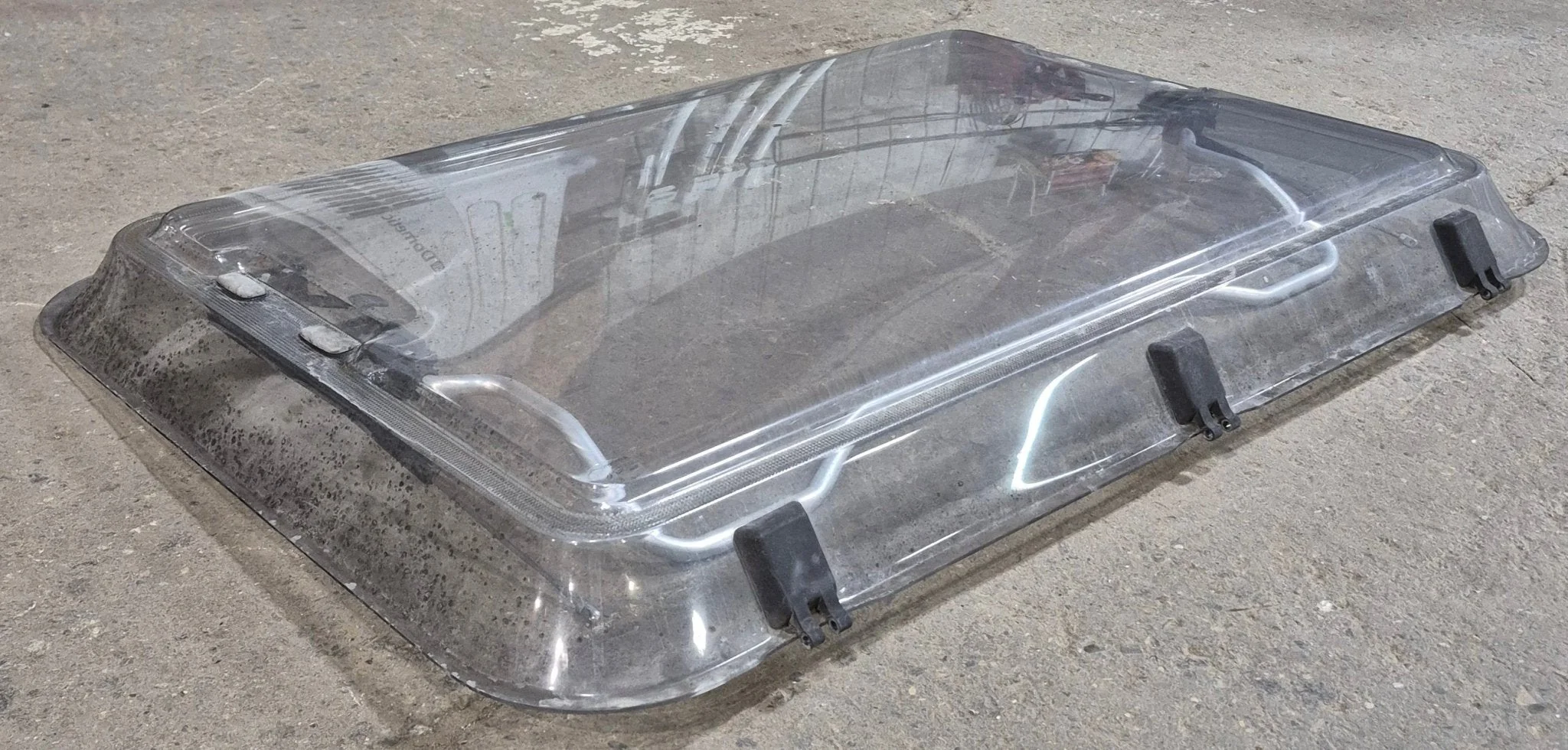 Used Dometic Seitz/ Heki Escape Hatch Replacement Dome - 41 1/4" W x 29 1/4" H - Image 4