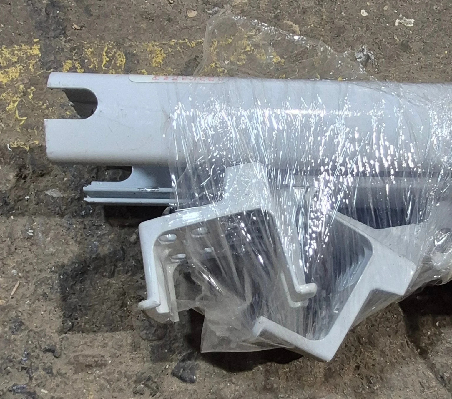 Used Dometic Short Awning Arm Set - 8273000.402B - Image 5