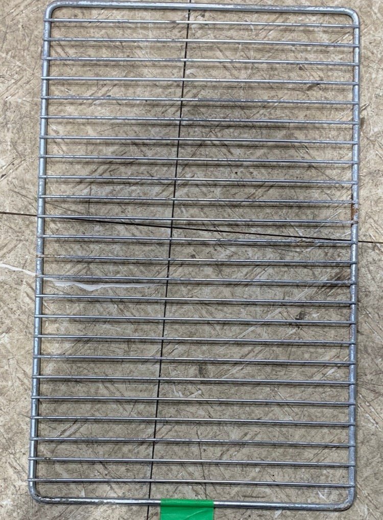 Used Dometic Silver Rack Wire 2002652218 - Image 2