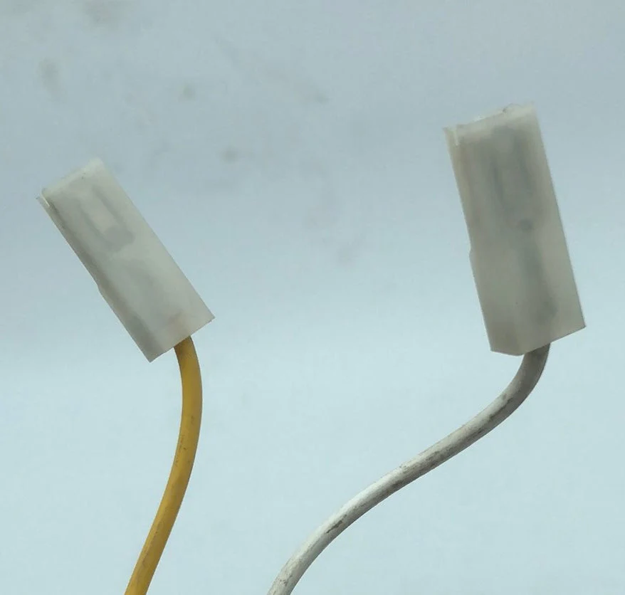 Used Dometic Solenoid Valve Conductor Wire Harness - 2954539041 - Image 2