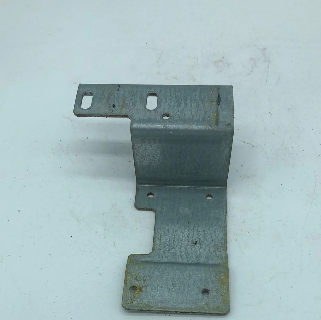 Used Dometic Solenoid Valve Mounting Bracket - 3850377015 - Image 4