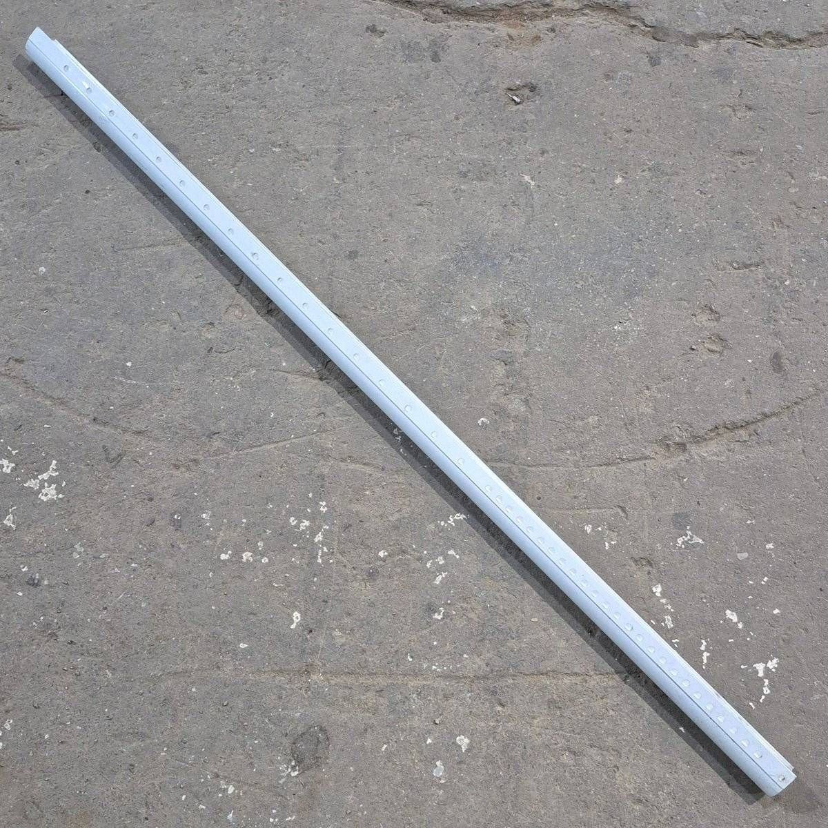 Used Dometic Lower Main Arm, Adjustable, White, 57", Without Foot Pad - Sunchaser II , 3310795.004B - Image 4