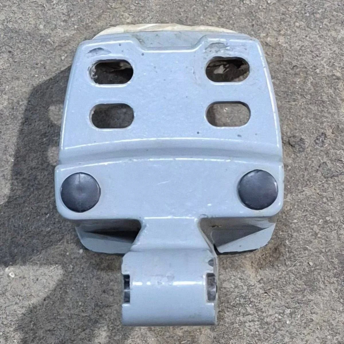Used Dometic Upper Bracket, Grey - 3308106.000M - Image 3