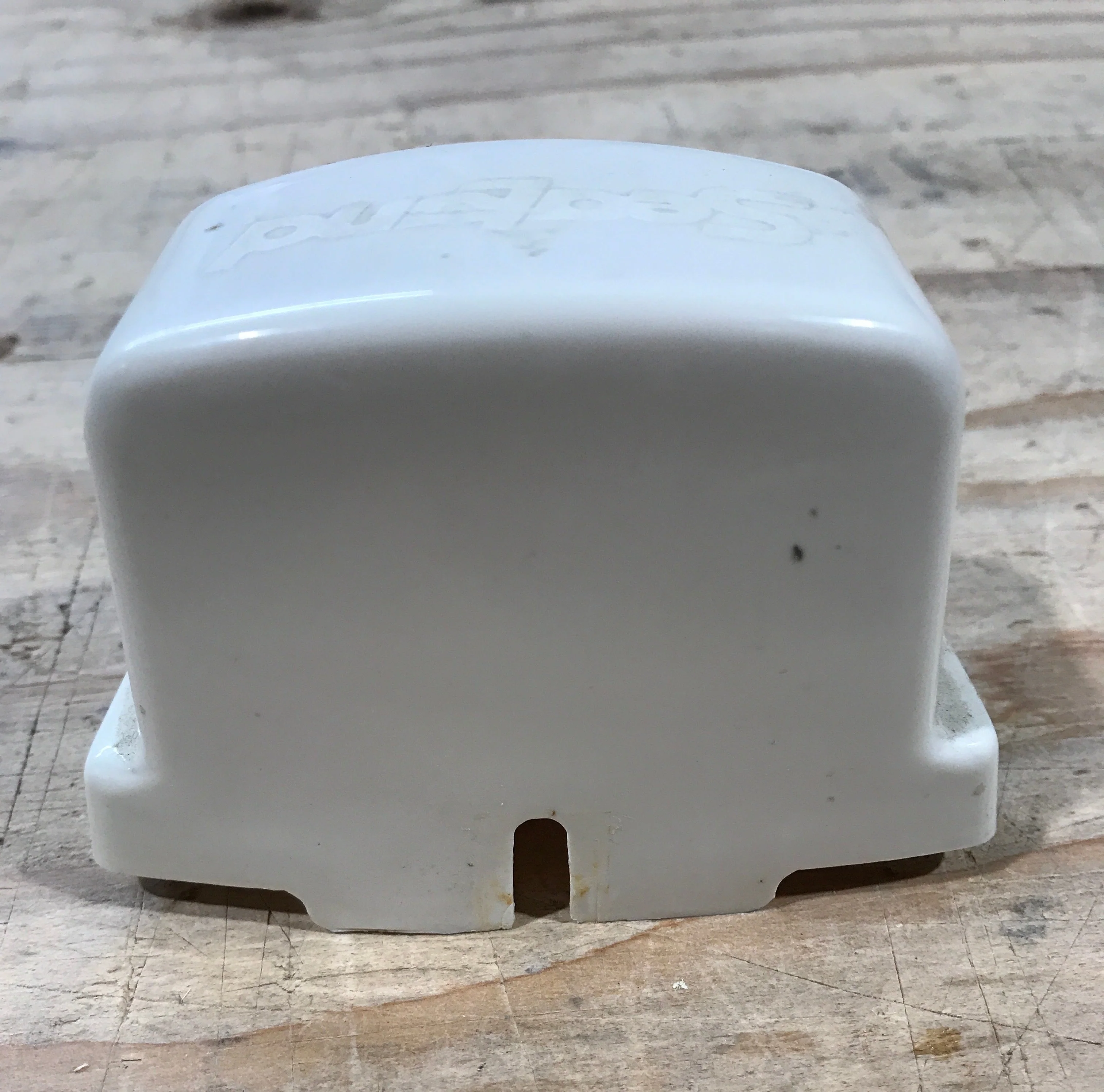 Used Dometic Vacuum Breaker Cover Kit - 385310796 - Image 2