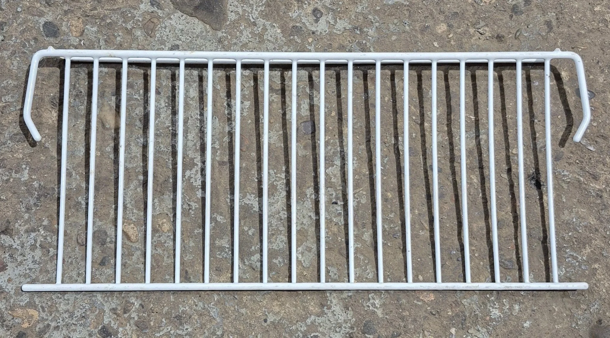 Used Dometic Wire Shelf - 2905290025 - Image 4