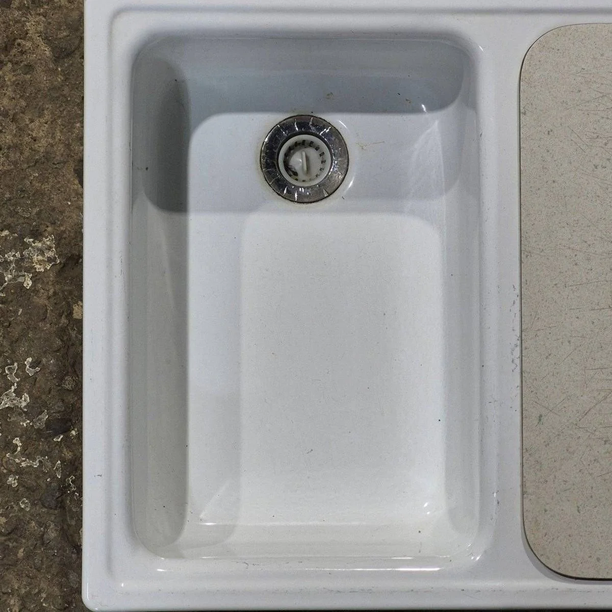 Used Double Kitchen Sink - 24.5" x 18" - Image 4