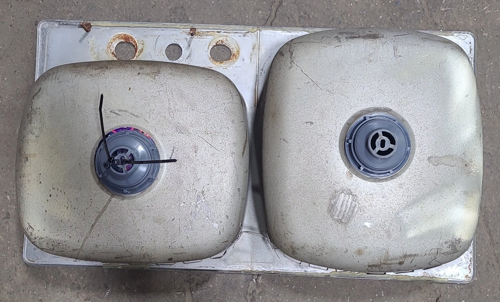 Used Double Kitchen Sink 33 7/8” W x 19” L - Image 5