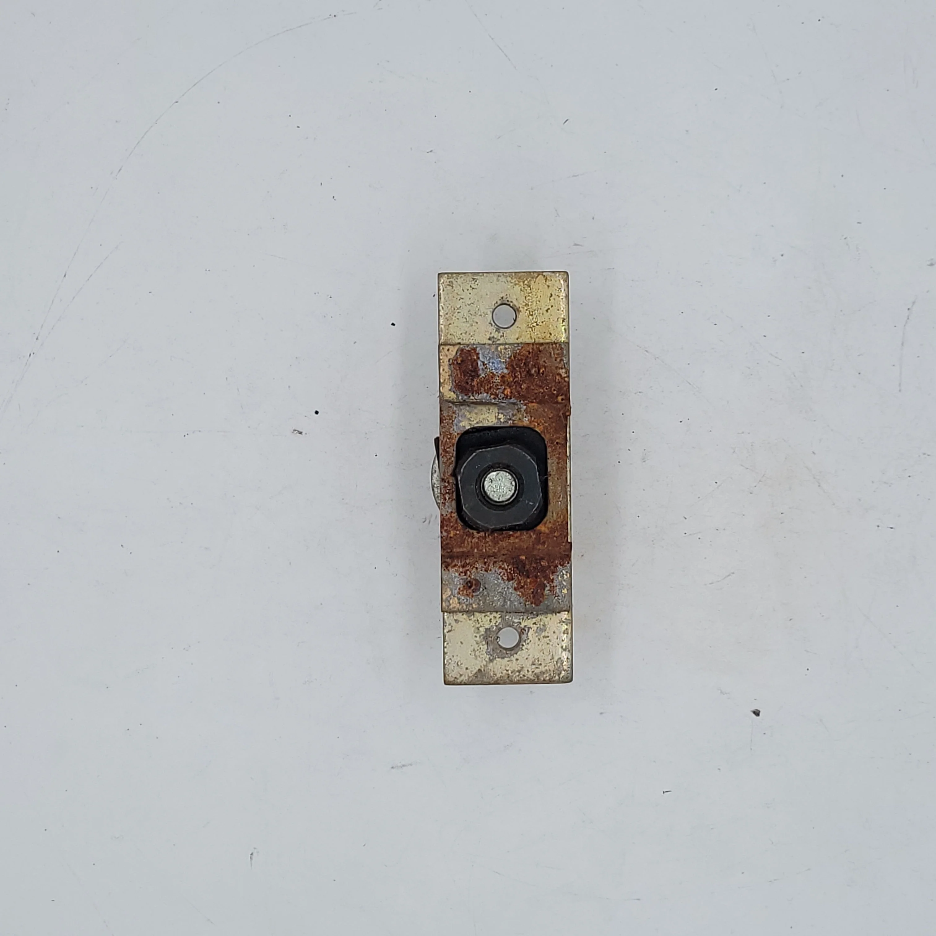 Used Pace Arrow Driver Door Anchor/ Stricker Plate - Image 3