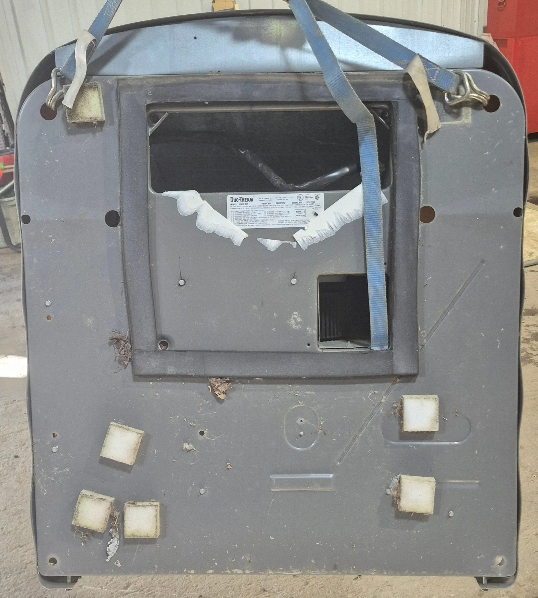 Used Duo-Therm Air conditioner, Head Unit, 11000 BTU, Cool Only - 57912.622 - Image 7