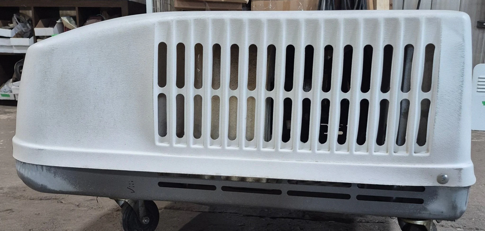 Used Duo-Therm Air conditioner, Head Unit, 13500 BTU, Cool Only - 57915.531 - Image 6