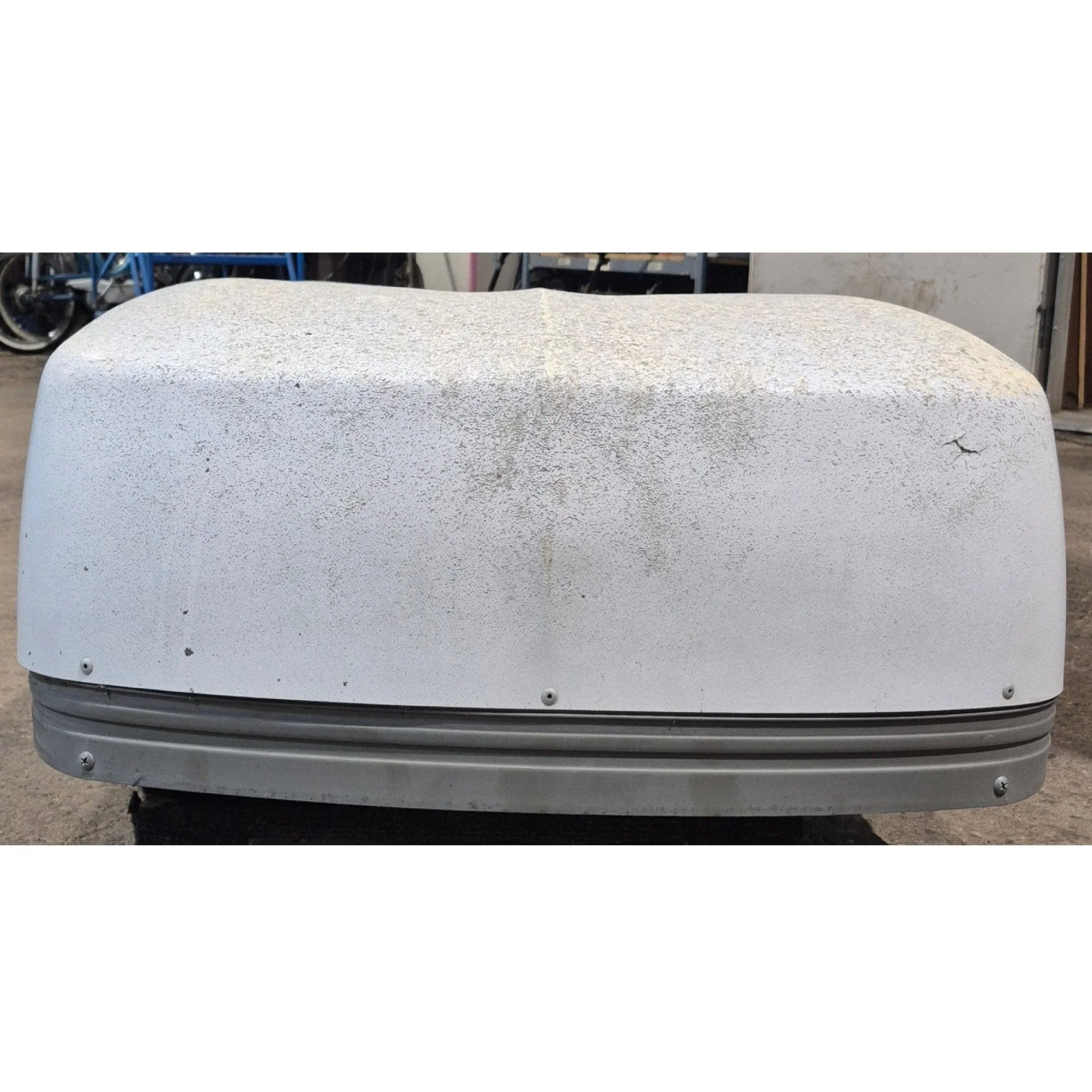 Used Duo-Therm Air conditioner, Head Unit, 13500 BTU, Cool Only - 57915.622