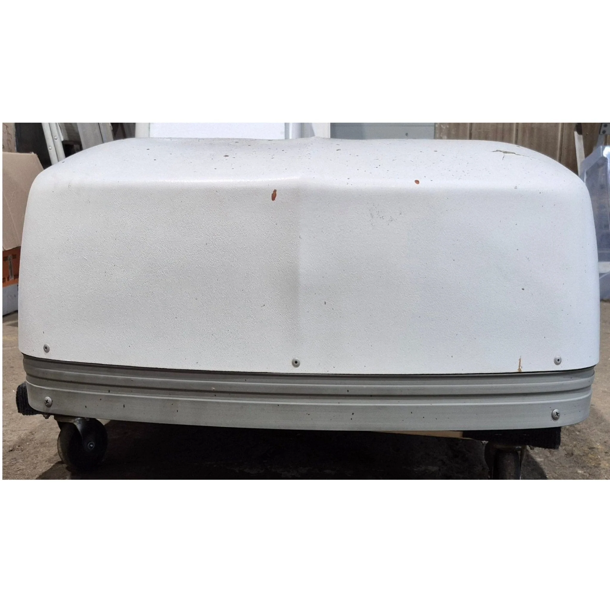Used Duo-Therm Air conditioner, Head Unit, 13500 BTU, Cool Only - 57915.622