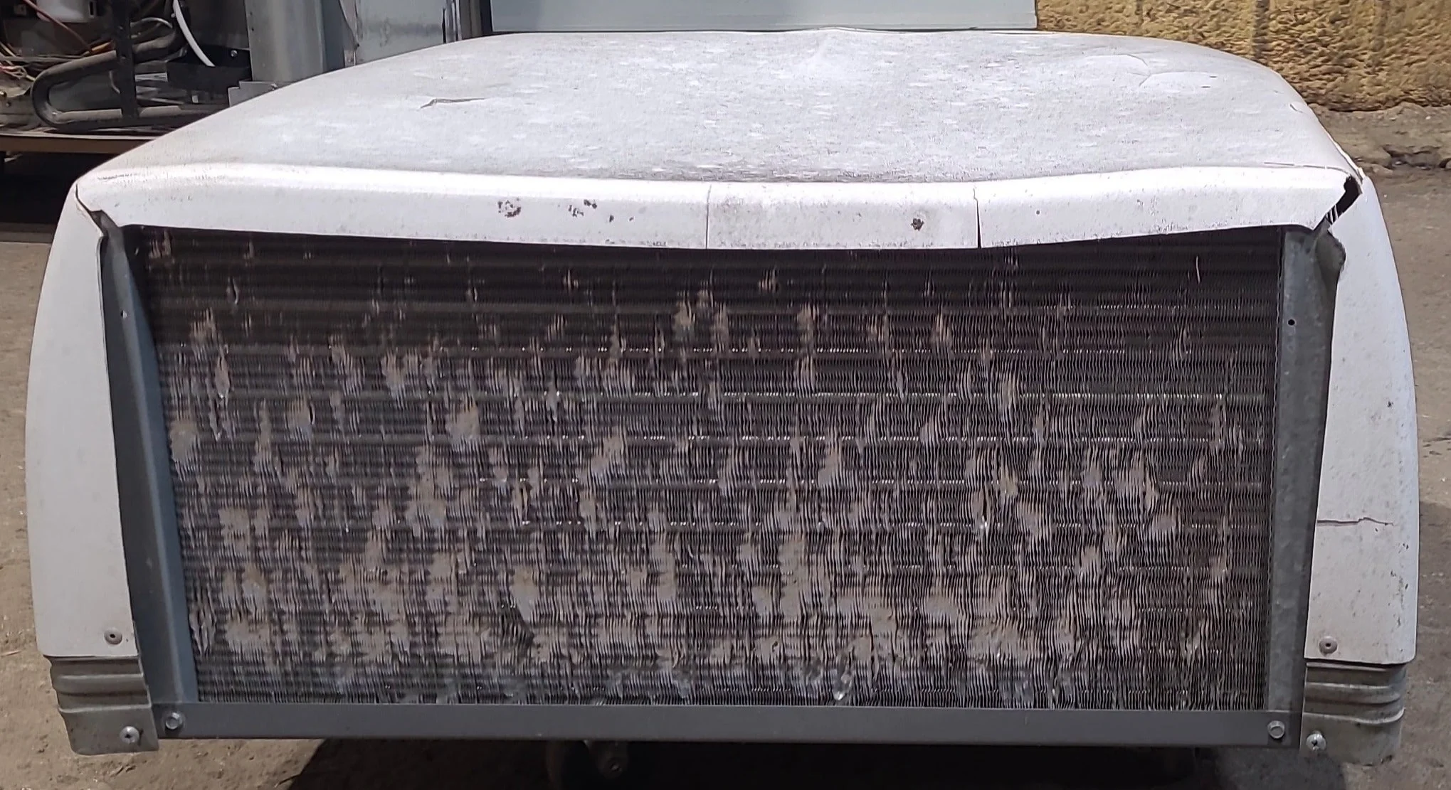 Used Duo-Therm Air Conditioner, Head Unit, 13500 BTU, Cool Only - 57915.622 - Image 5