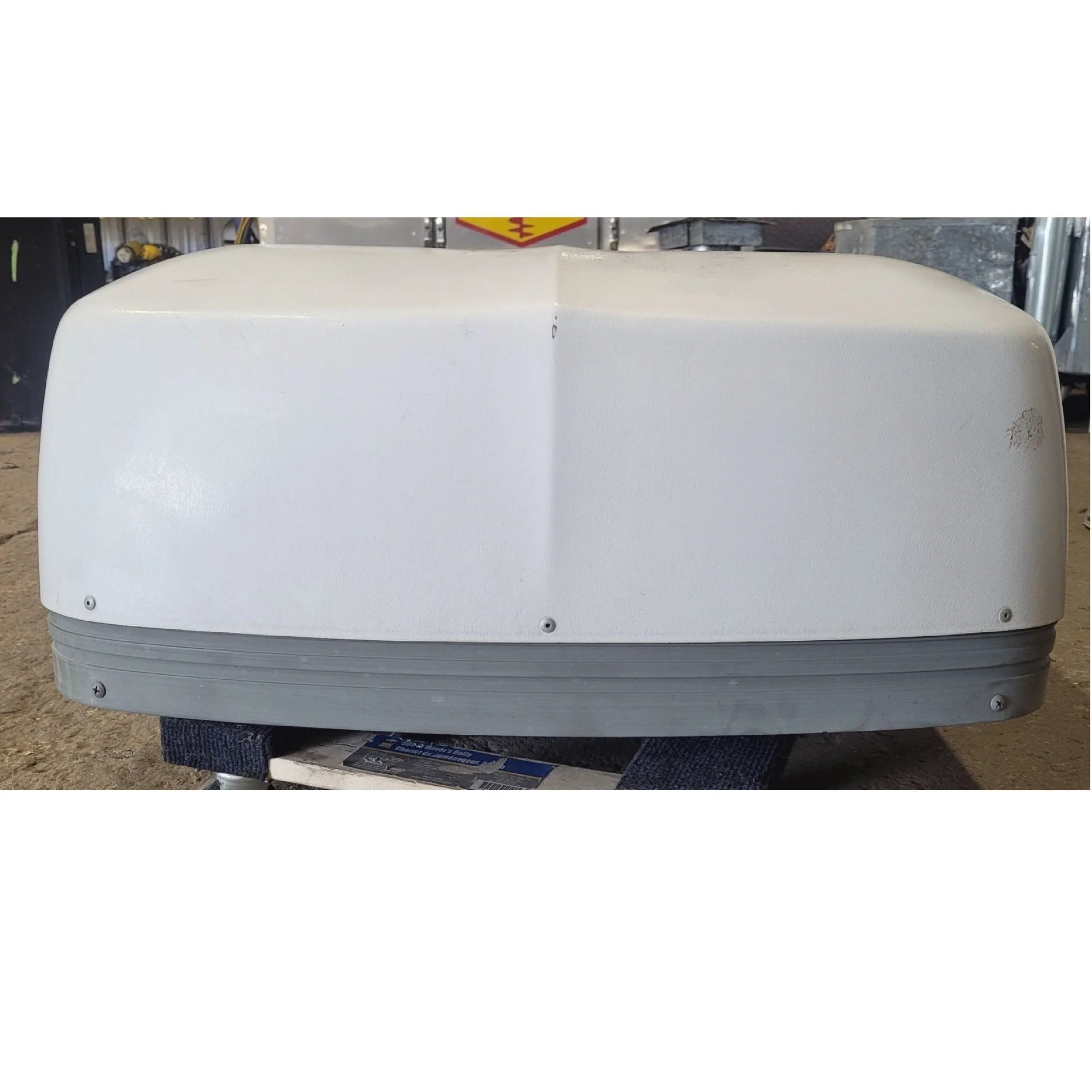Used Duo-Therm Air Conditioner, Head Unit, 13500 BTU, Cool Only - 57915.621