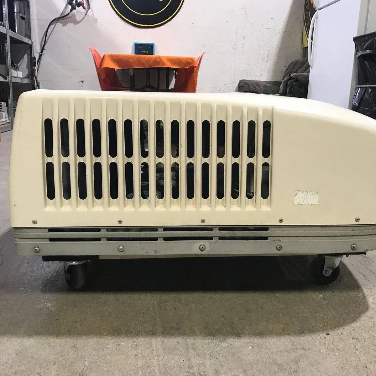 Used Duo-Therm Air Conditioner, Head Unit, 13500 BTU, Cool Only - 57915.622 - Image 3