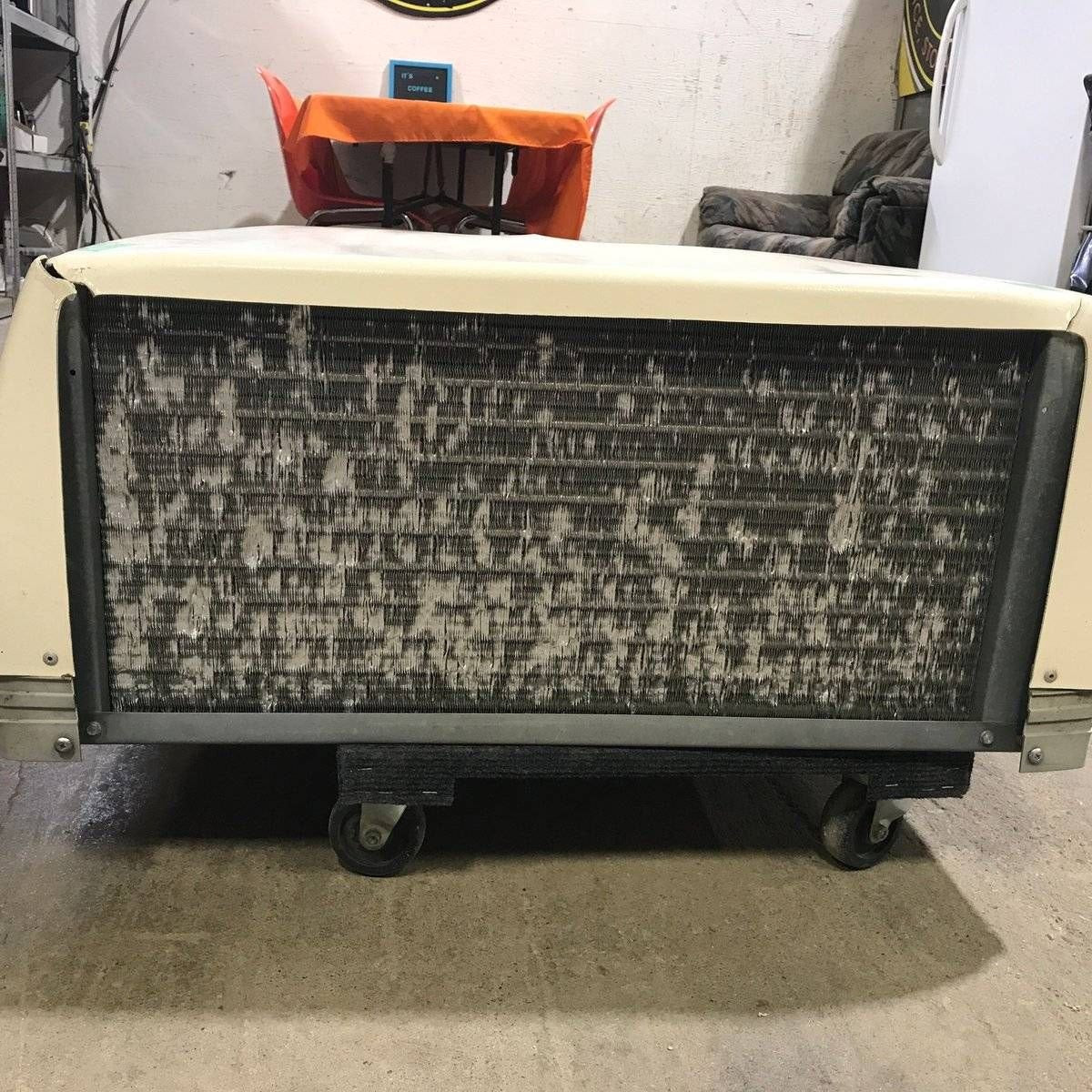 Used Duo-Therm Air Conditioner, Head Unit, 13500 BTU, Cool Only - 57915.622 - Image 4