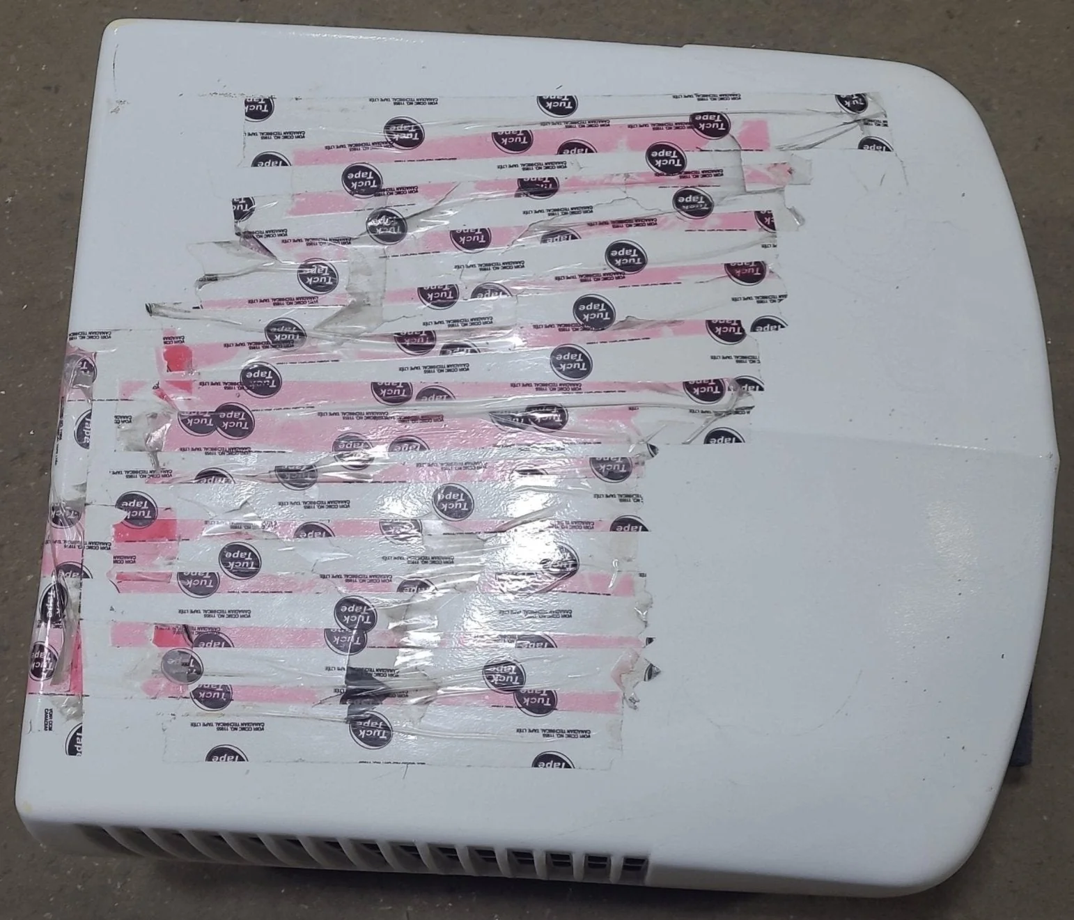 Used Duo-Therm Air Conditioner, Head Unit, 15000 BTU, Cool Only - 59516.501 - Image 2