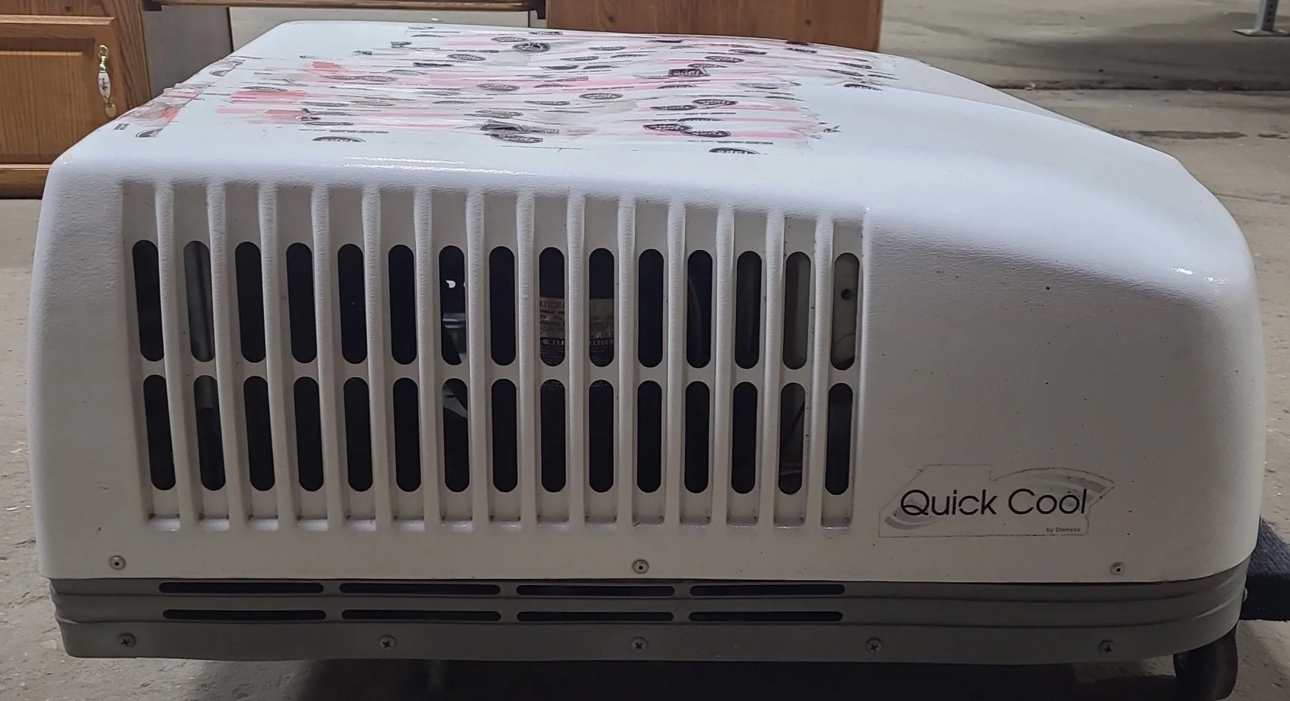 Used Duo-Therm Air Conditioner, Head Unit, 15000 BTU, Cool Only - 59516.501 - Image 3