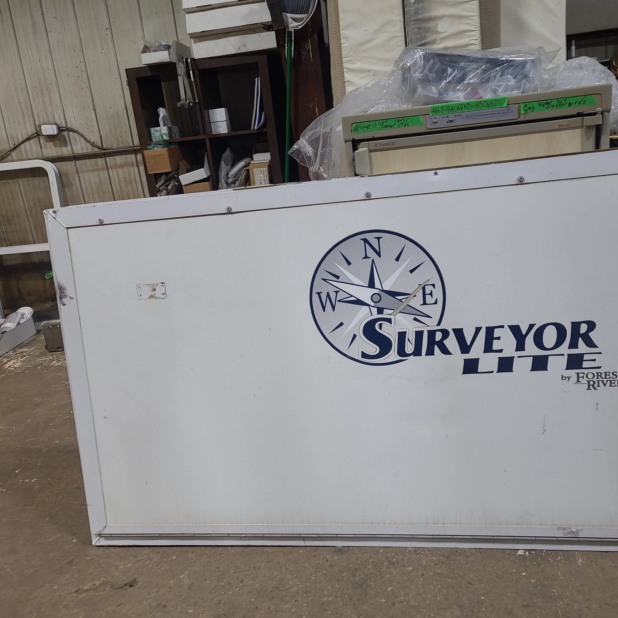 Used Exterior Fold-Down Hybrid Room Base 80 3/4" W x 36" H x 2 3/4" D - Image 4