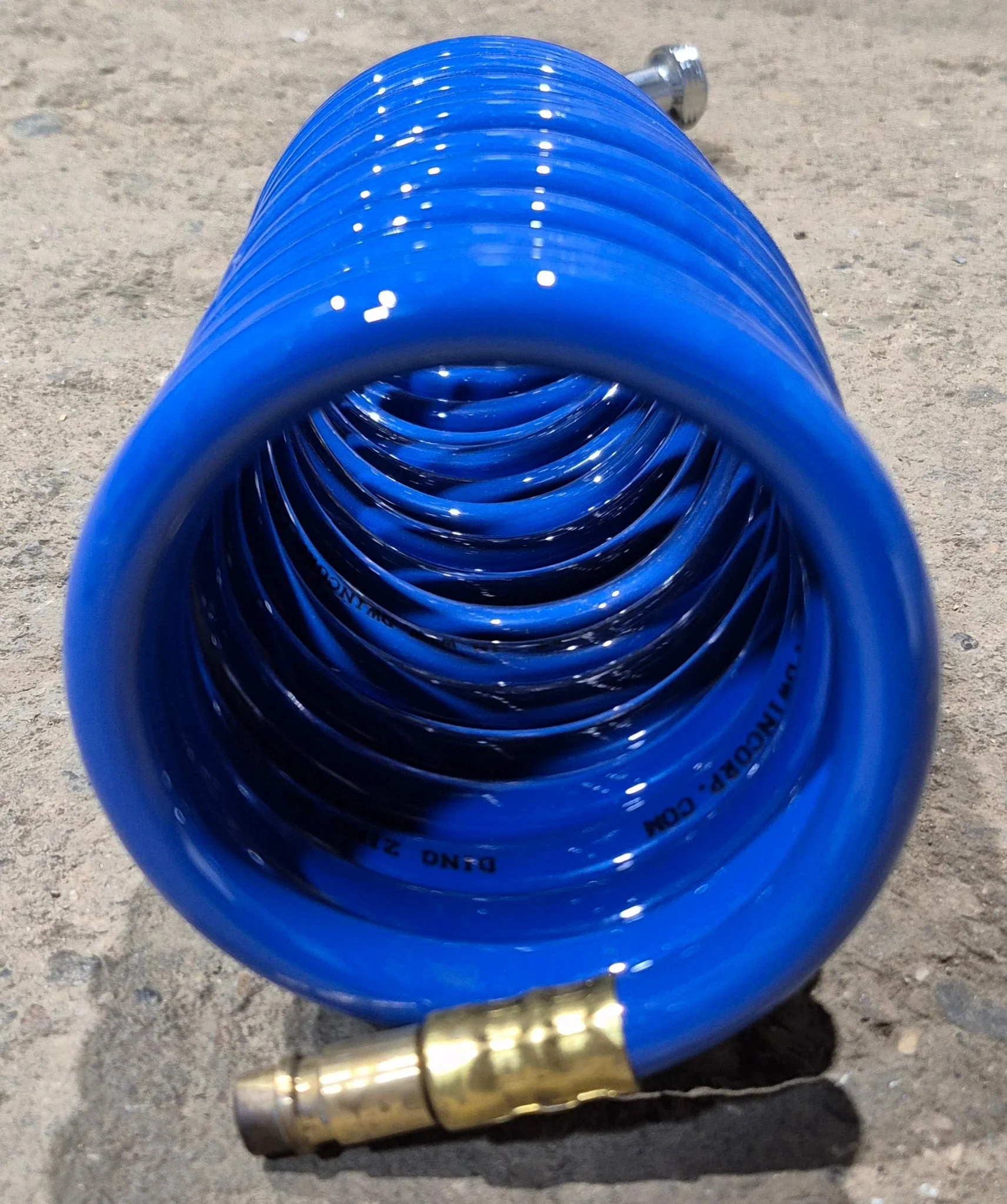 Used Exterior Spray Port with Quick Connect Sprayer - Image 4