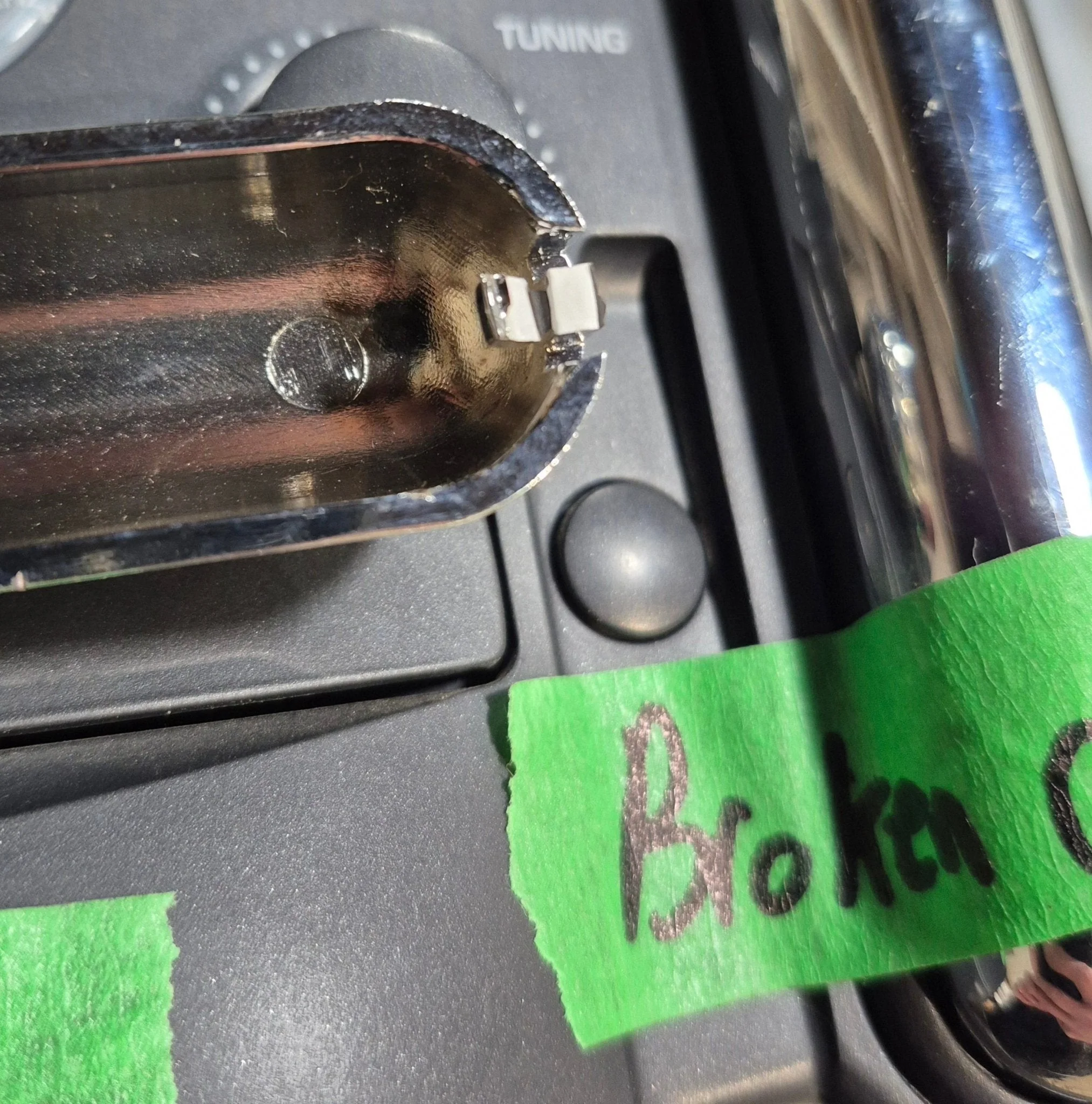 Used Falcon RV Radio SAR-100 - Image 2