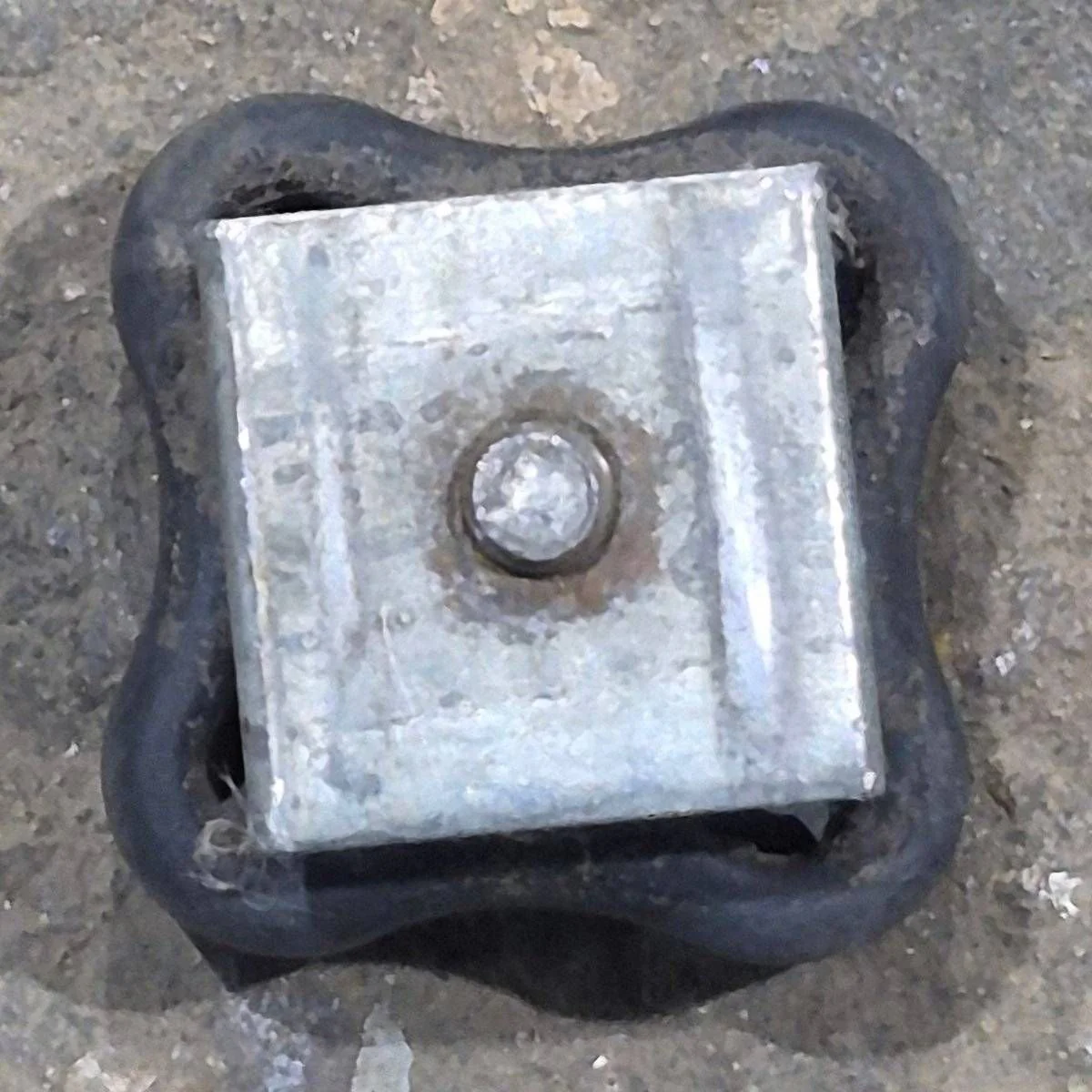 Used Faulkner Awning Knobs - Image 2