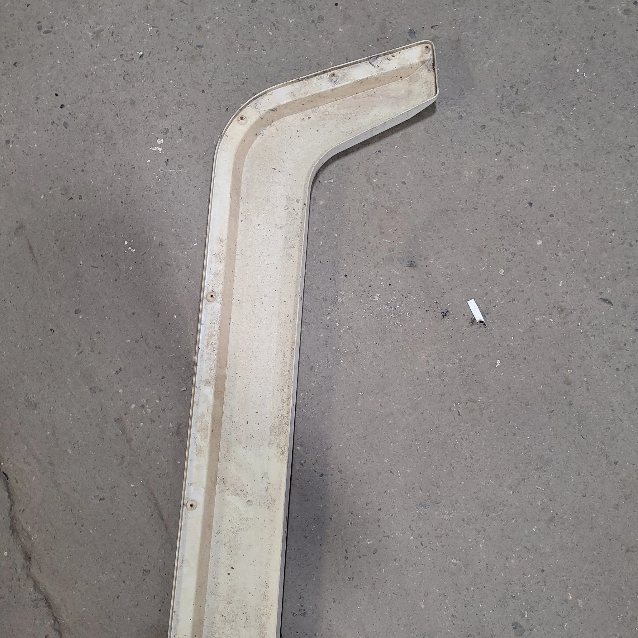 Used Fender Skirt 46" X 13" - Image 6