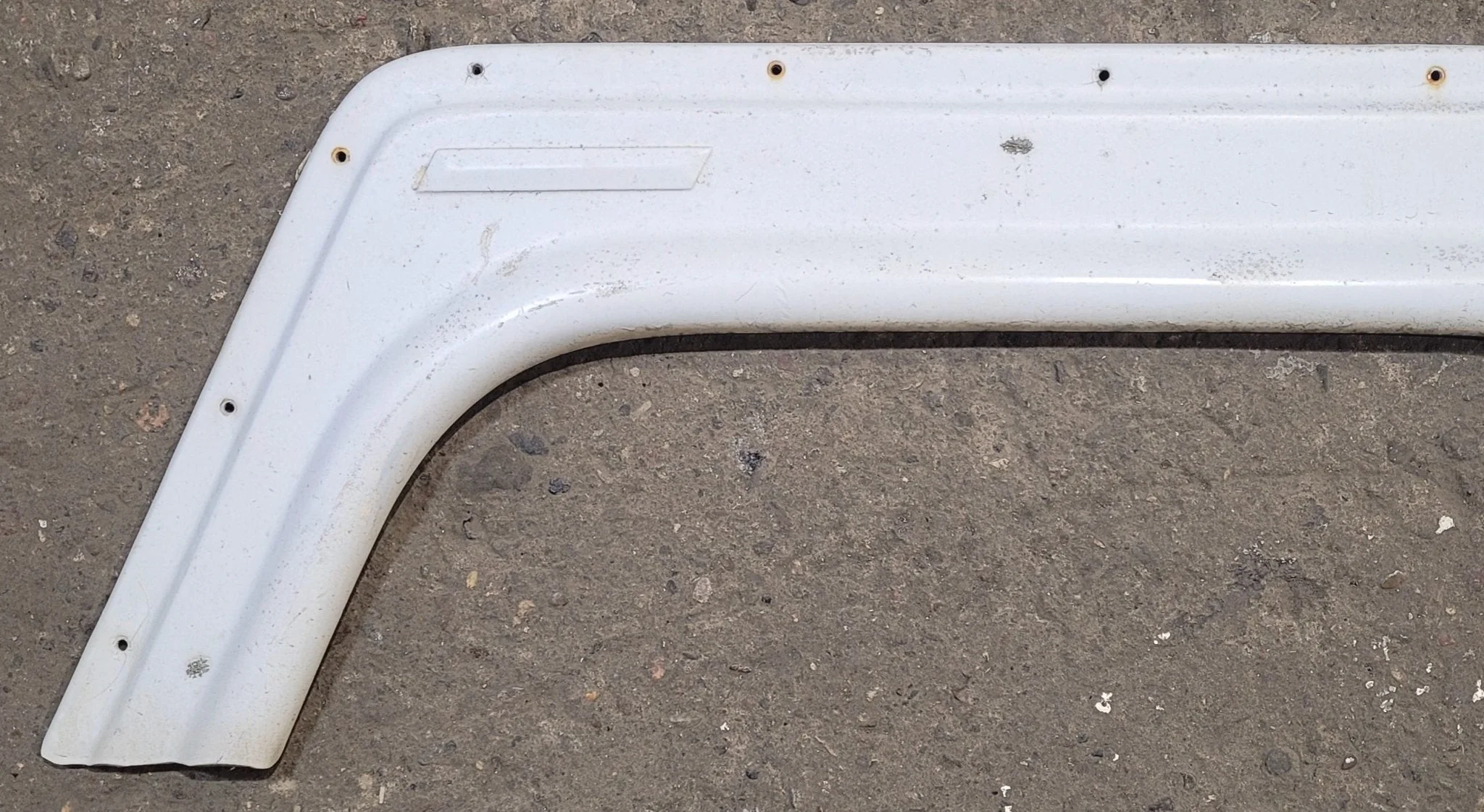 Used Fender Skirt 68 1/4" - Image 3