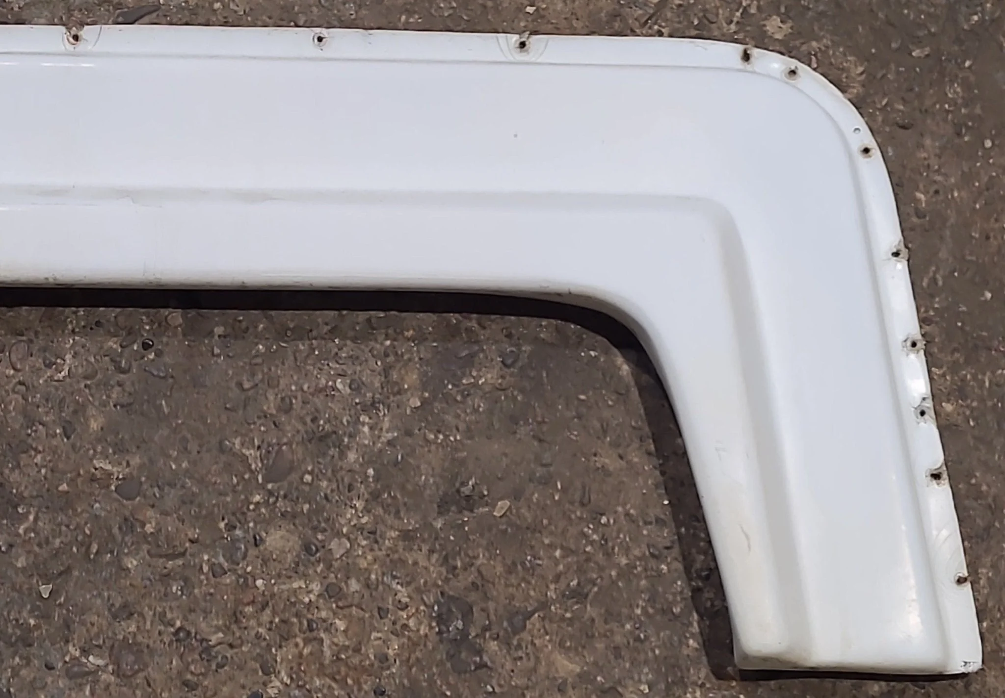 Used Fender Skirt 66 1/2" X 13 1/2" - Image 4