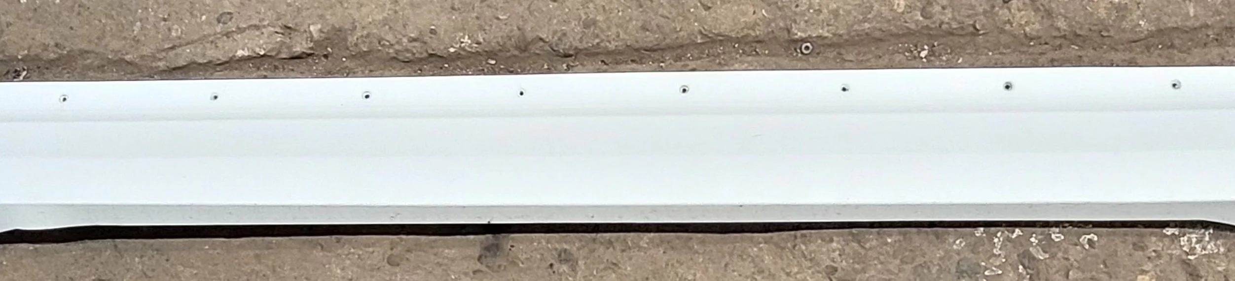 Used Fender Skirt 66" X 11" - Image 4