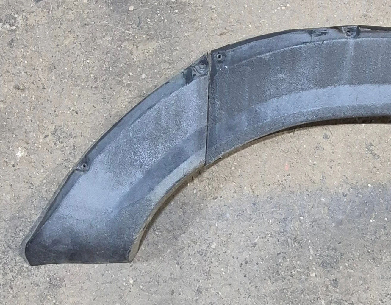 Used Fender Skirt 71" - Image 3