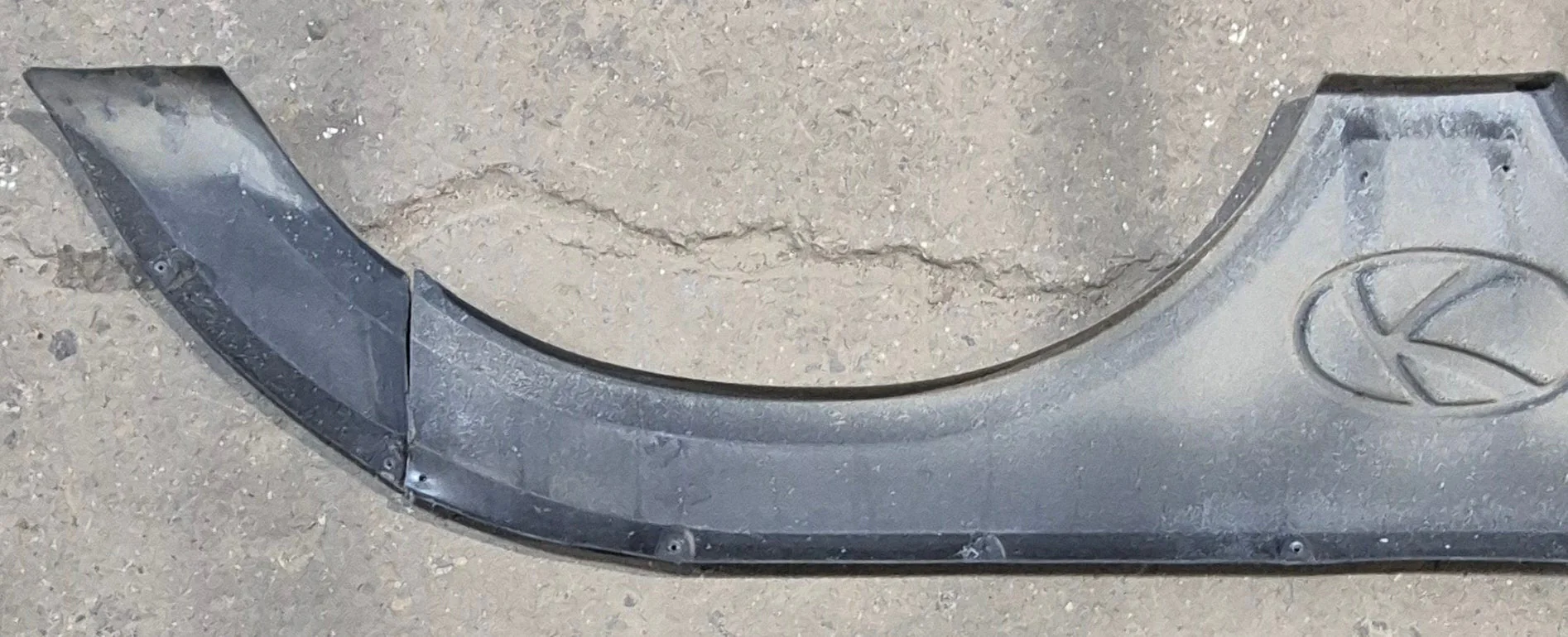 Used Fender Skirt 71" - Image 6