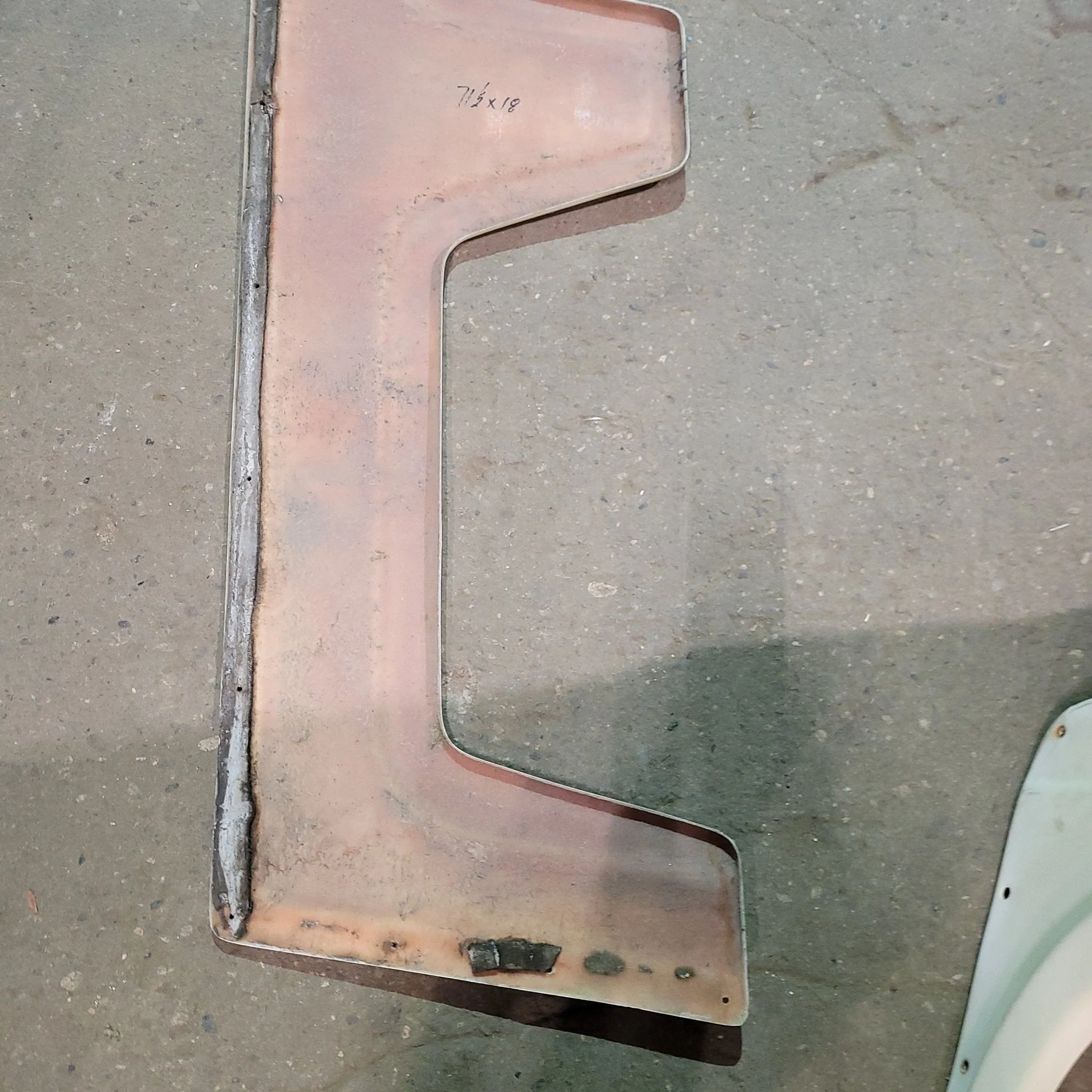 Used Fender Skirt 71" X 18 1/2" - Image 5