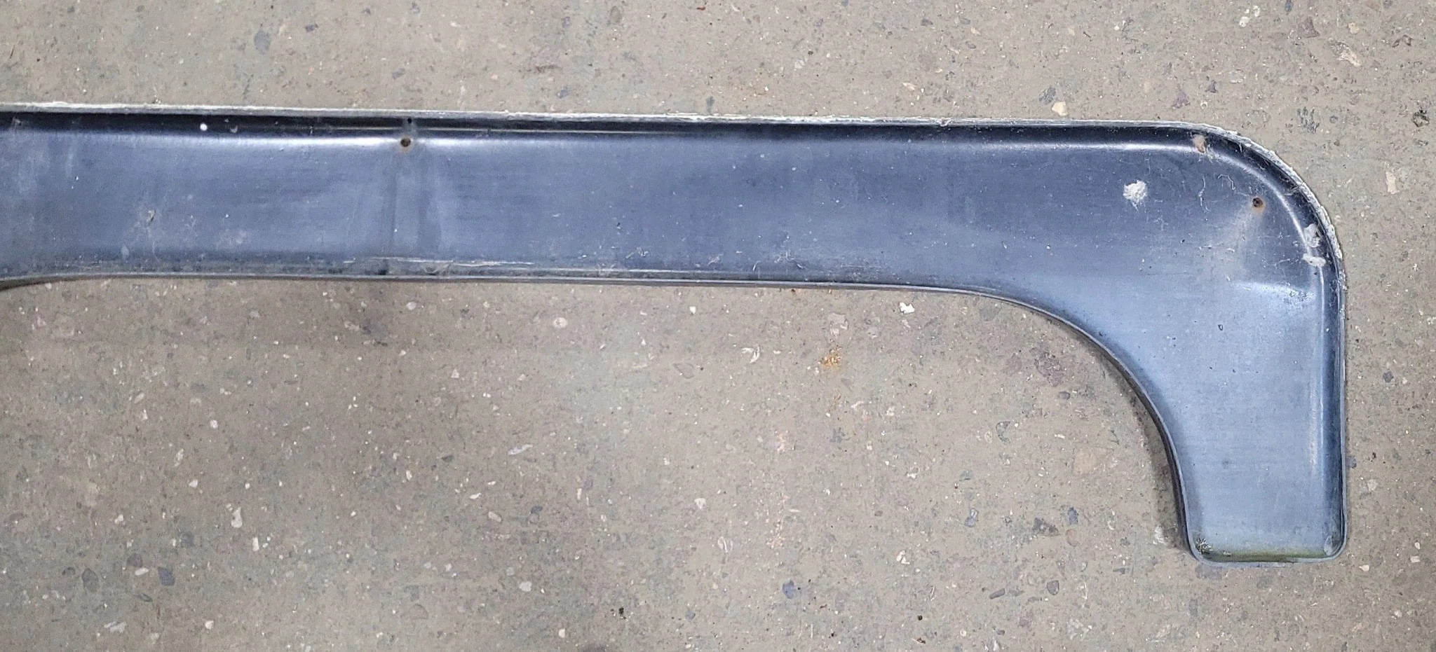 Used Fender Skirt 73 1/2" X 8" - Image 4