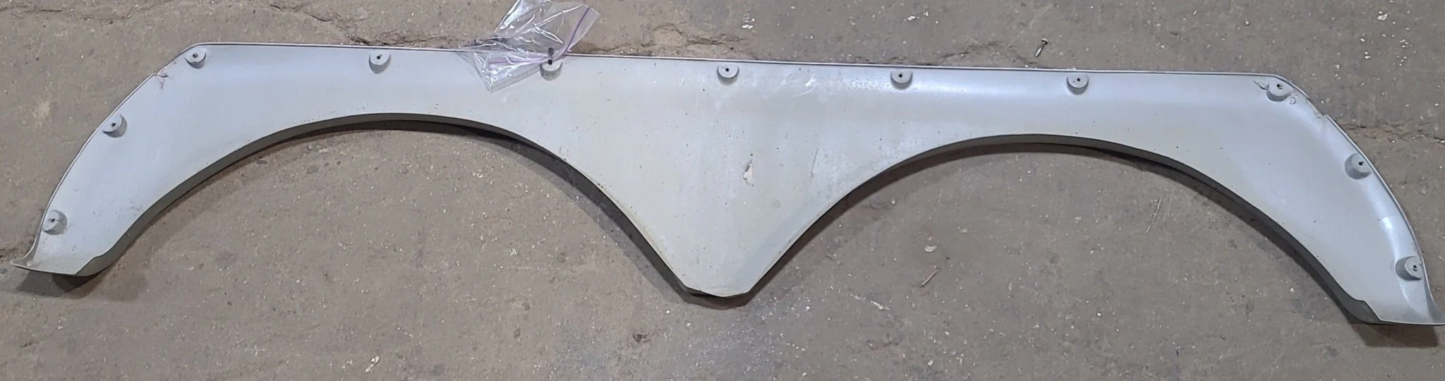 Used Fender Skirt 69" X 14" - Image 7