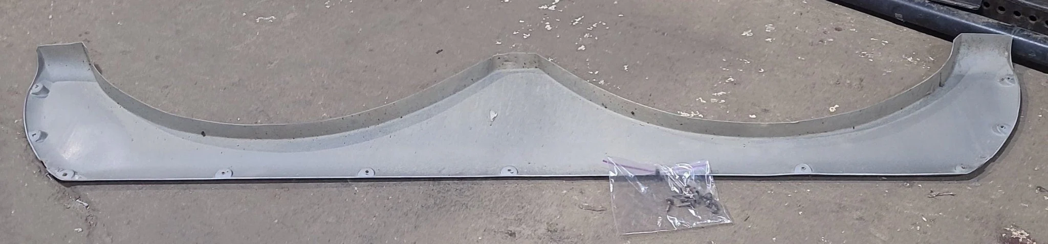 Used Fender Skirt 69" X 14" - Image 8