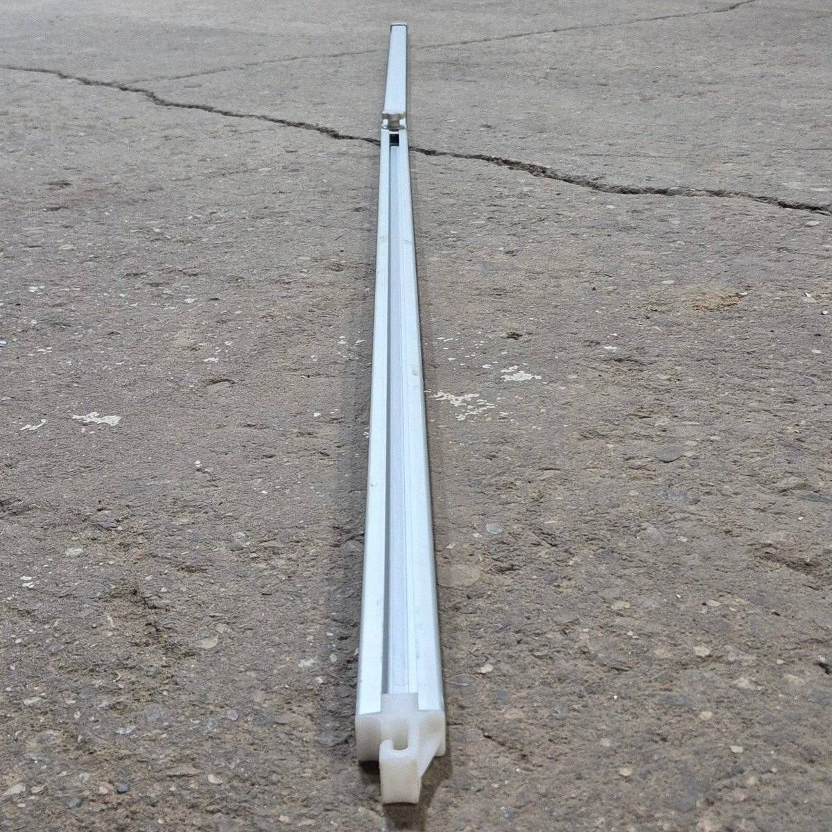 Used Fiamma Extendable Rod - Image 7