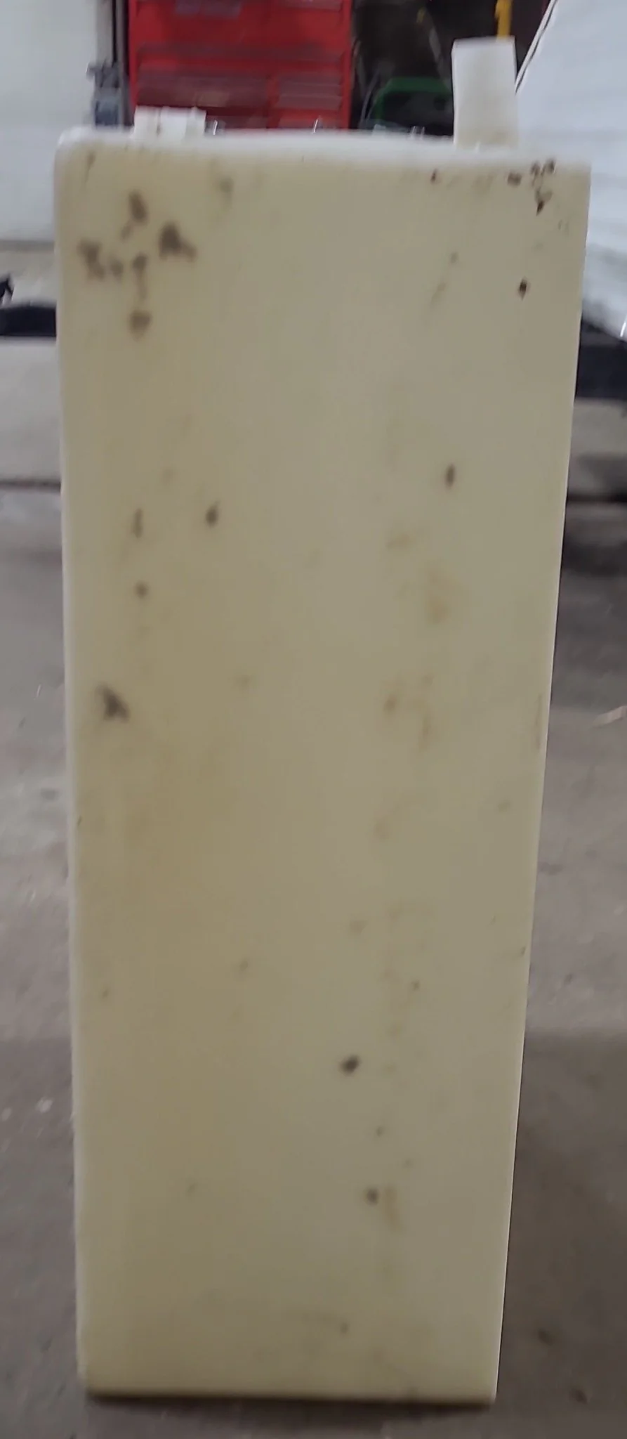Used Fresh Water Tank 10 1/2" H  x 18" W x 30” L - Image 5