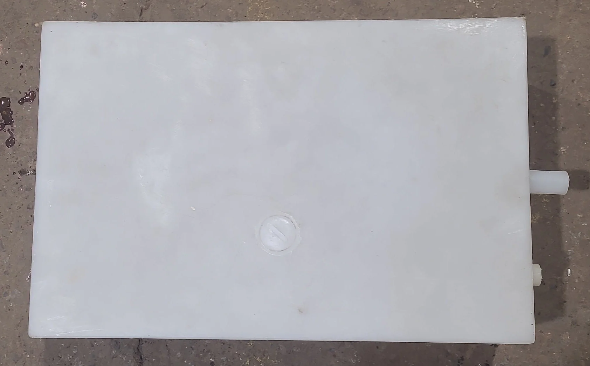 Used Fresh Water Tank 10 1/2” x 17” x 26”