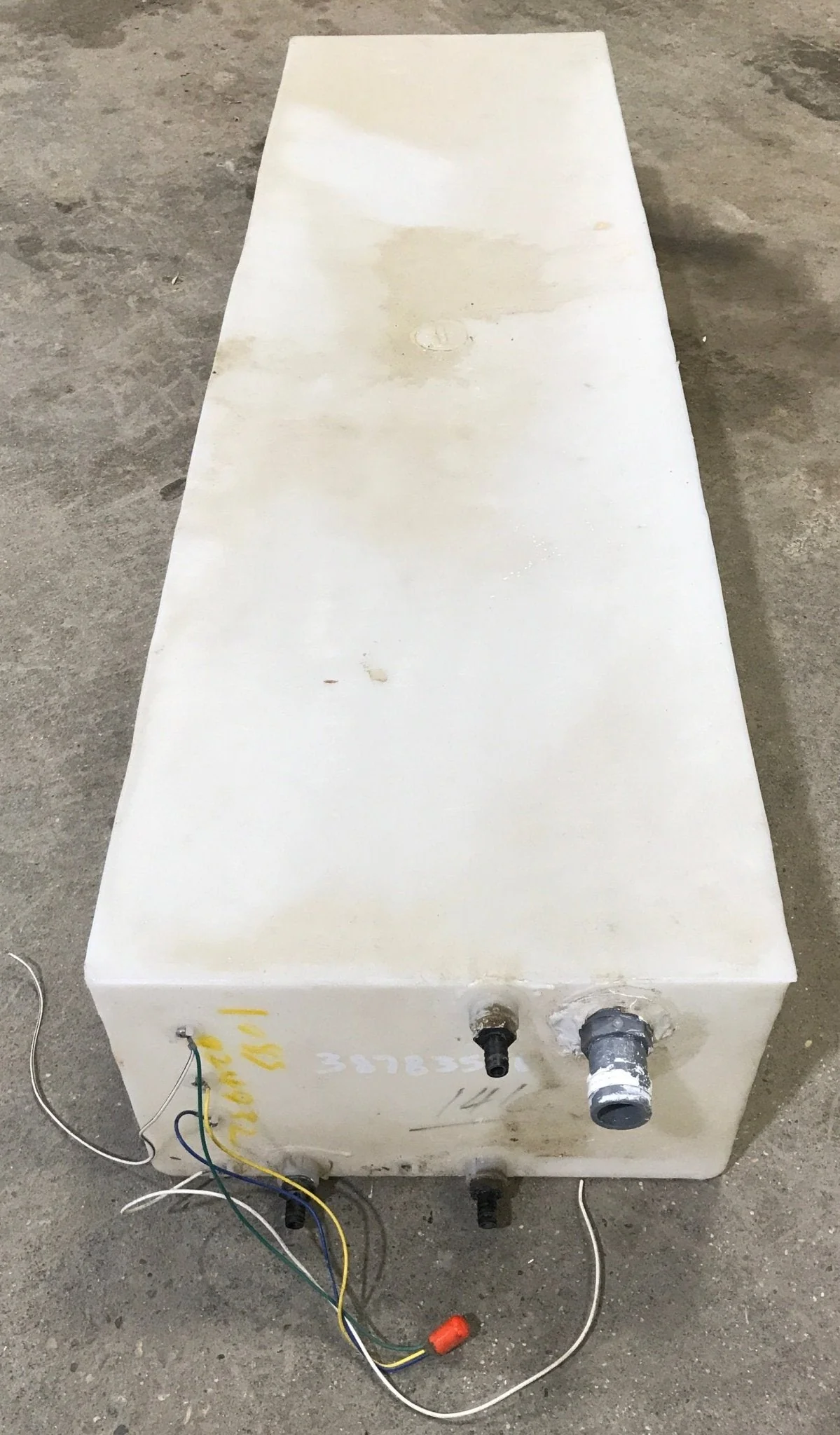 Used Fresh Water Tank 10" H x 16" W x 58” L - Image 4