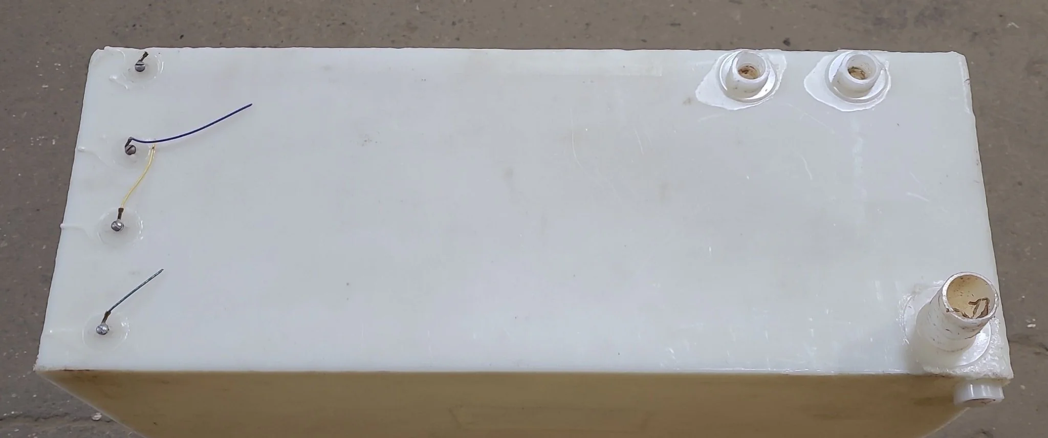 Used Fresh Water Tank 10" H x 26" W x 45 1/2” L