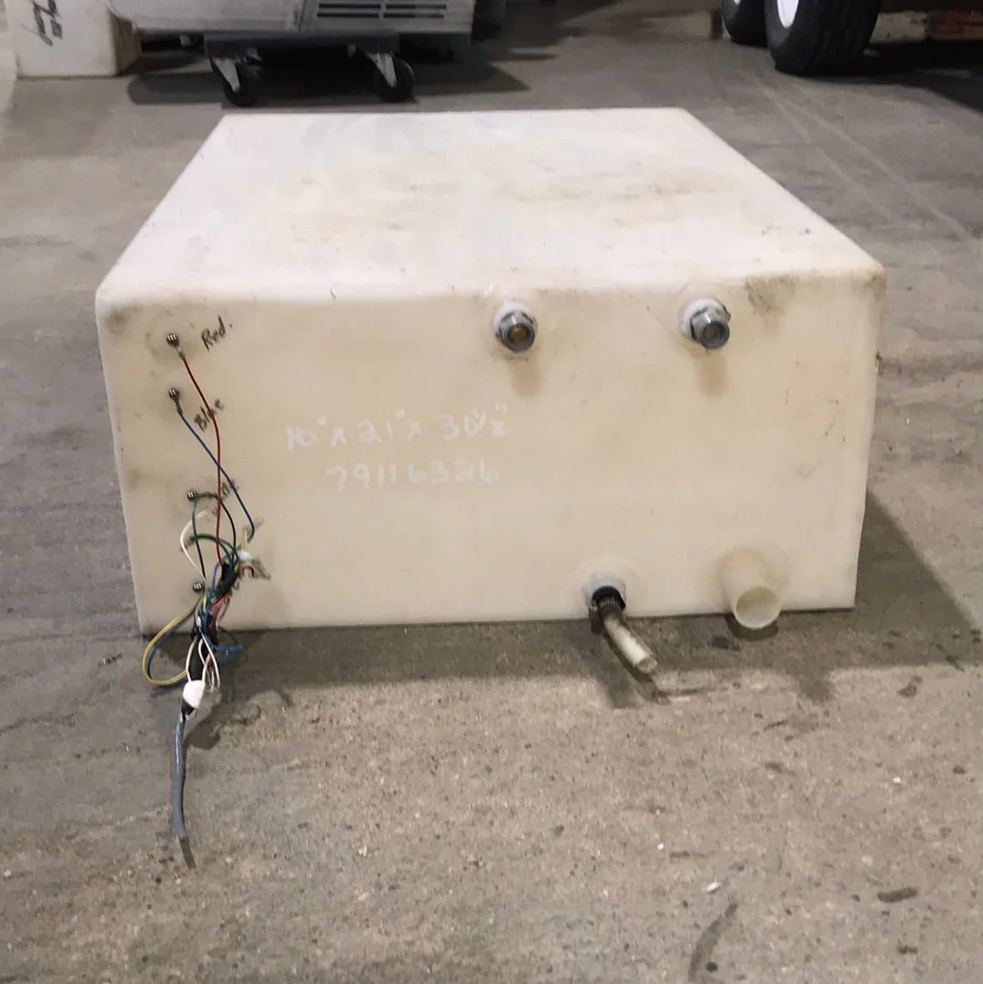 Used Fresh Water Tank 10”  x 21” x 30 1/2" - Image 2