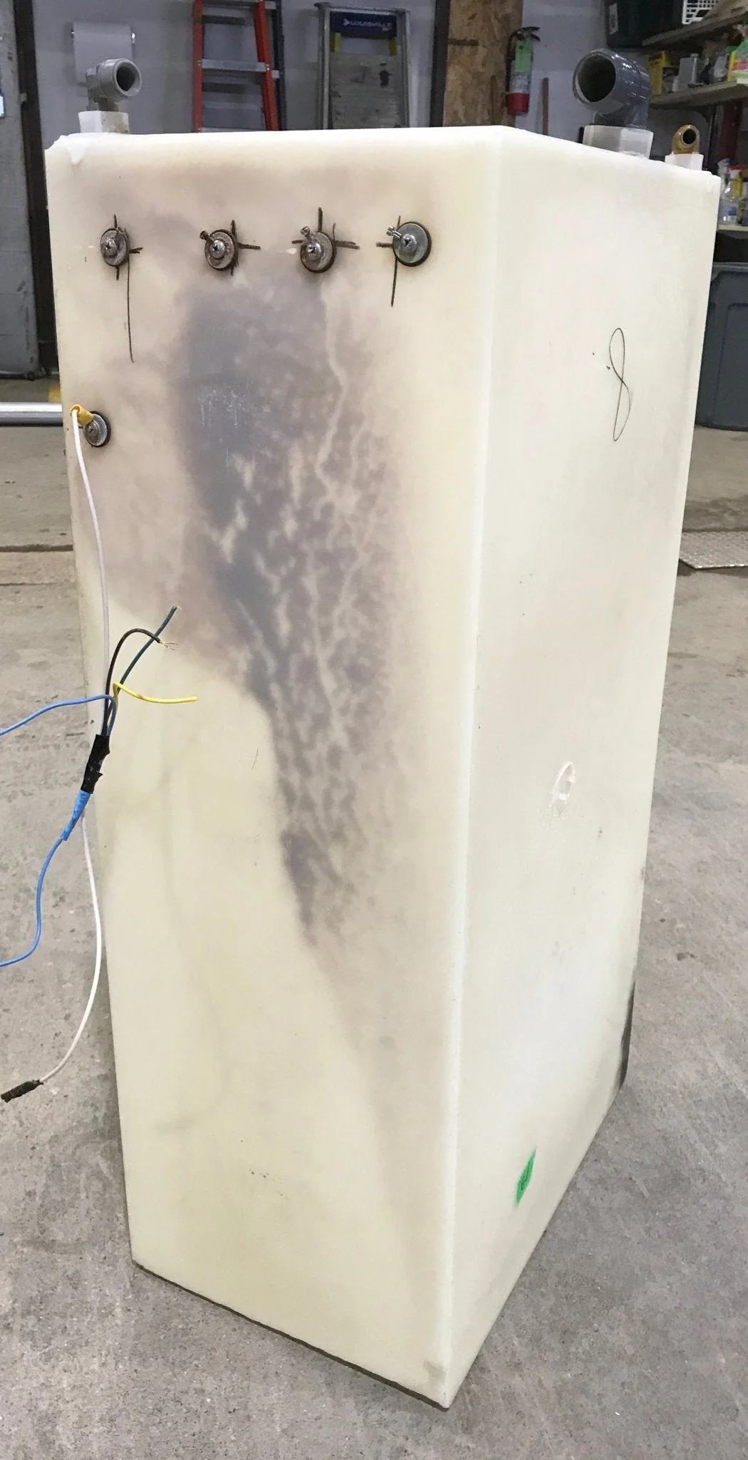 Used Fresh Water Tank 11 1/2” x 17 1/2” x 34 1/2” - Image 3