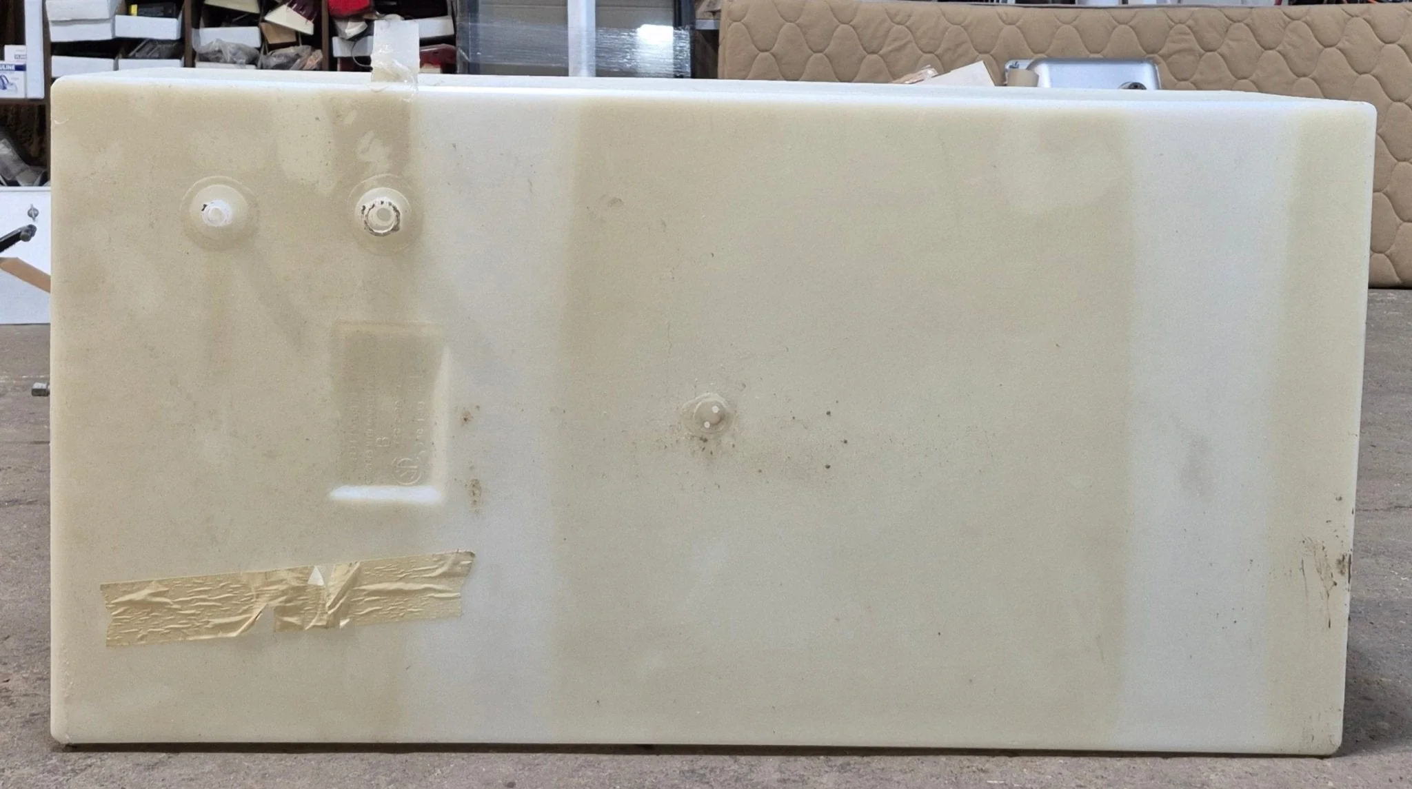 Used Fresh Water Tank 11" H  x 21" W x 40 3/4” L - Image 4