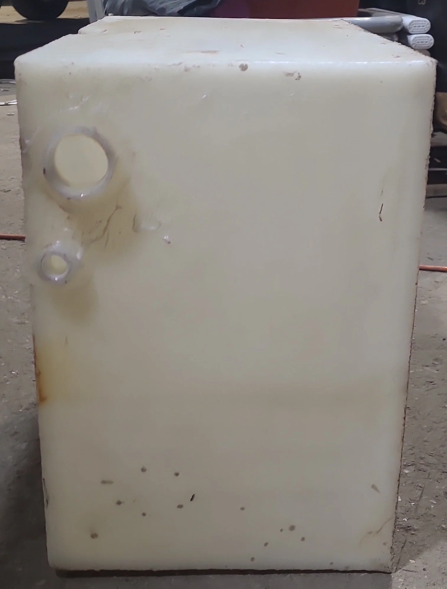 Used Fresh Water Tank 11” x 16” x 20" - Image 3
