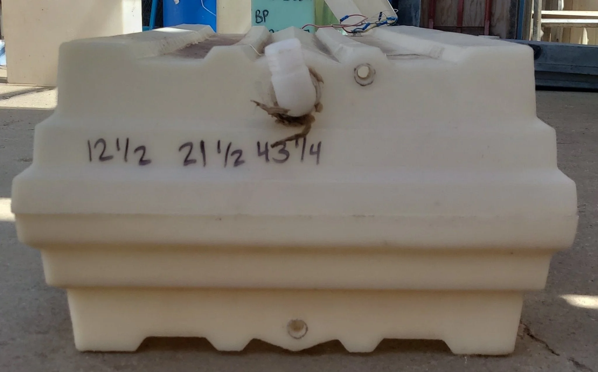 Used Fresh Water Tank 12 1/2" H  x 21 1/2" W x 43 1/4” L - Image 2