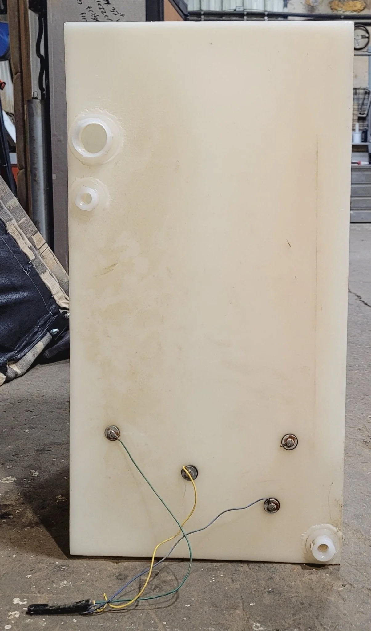 Used Fresh Water Tank 14” x 21 1/8” x 27 1/8” - Image 5