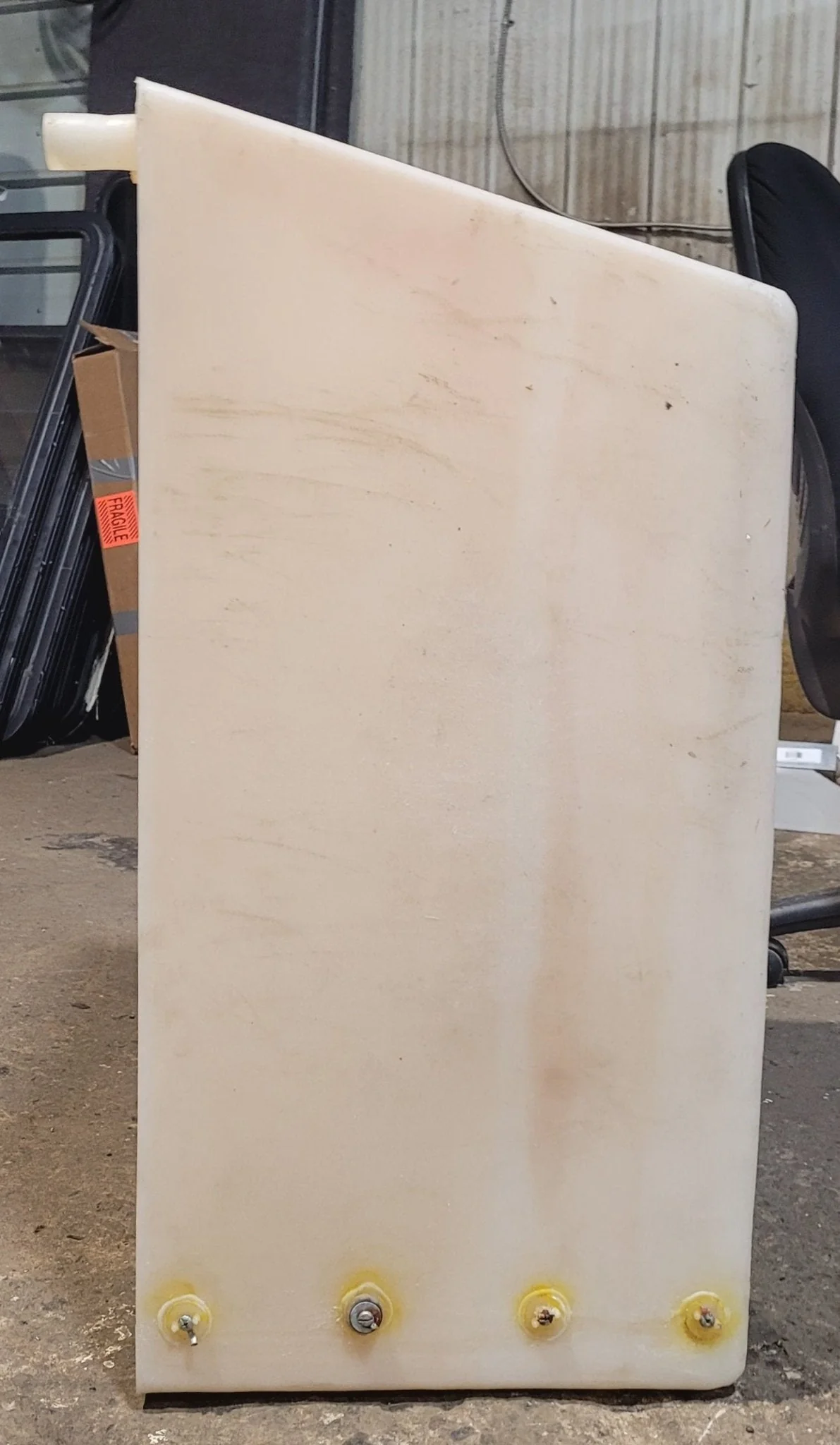 Used Fresh Water Tank 15 3/4 H x 22 1/4" W x 31 1/4” L - Image 6