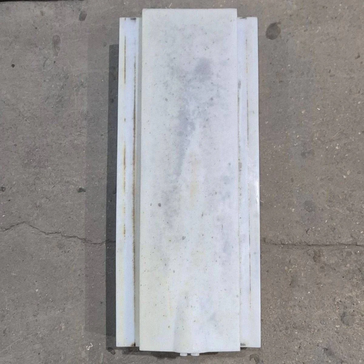 Used Fresh Water Tank - 57 3/4" x 24" x 12 1/4" - Image 3