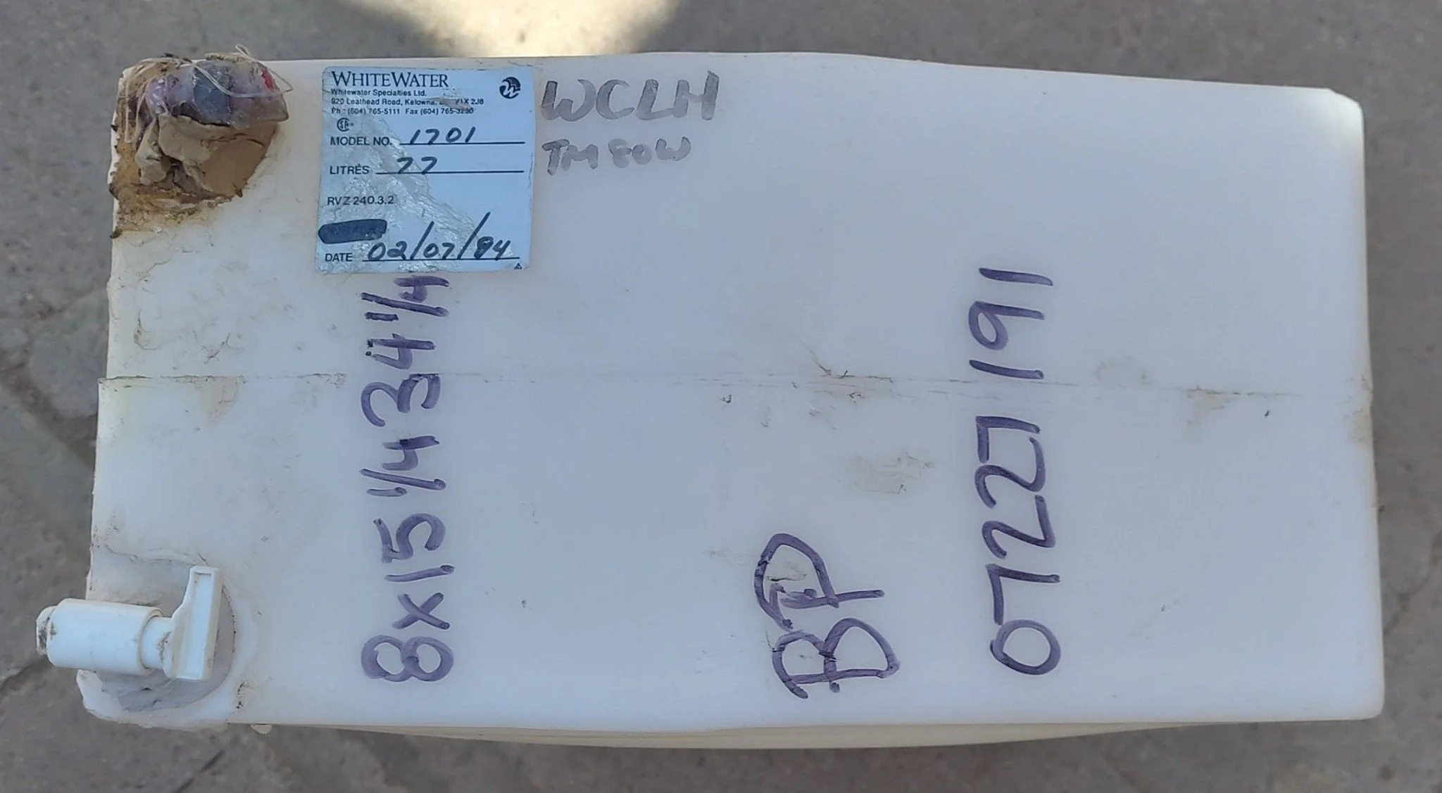 Used Fresh Water Tank 8" H x 15 1/4" W x 34 1/4” L